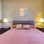 Appartement Beautiful 3 Bed Rm Close To Sea And Of