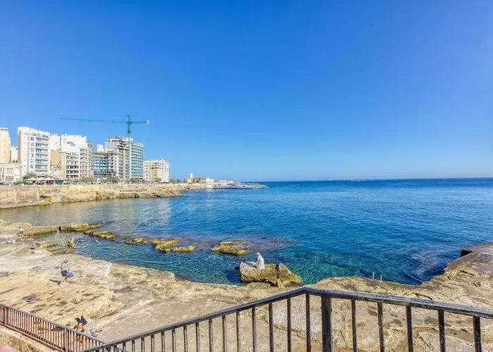 Apartment Beautiful 3 Bed Rm Close To Sea And Of *